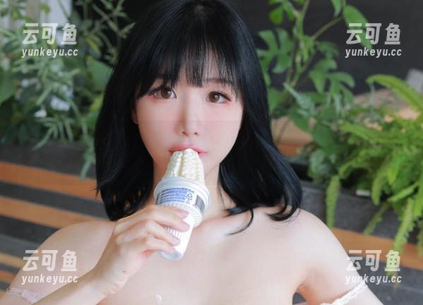 Addielyn(에디린)的袜子情结：原图我能理解，套图各位看懂了吗？