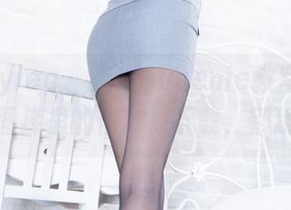 Beautyleg – 走出Queenie教室，带走一点图库里的俏皮，下载，别犹豫！
