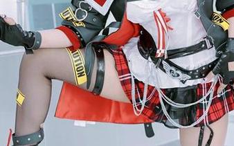 ByoruAegir高清写真，随意摆个姿势，你能想象吗？