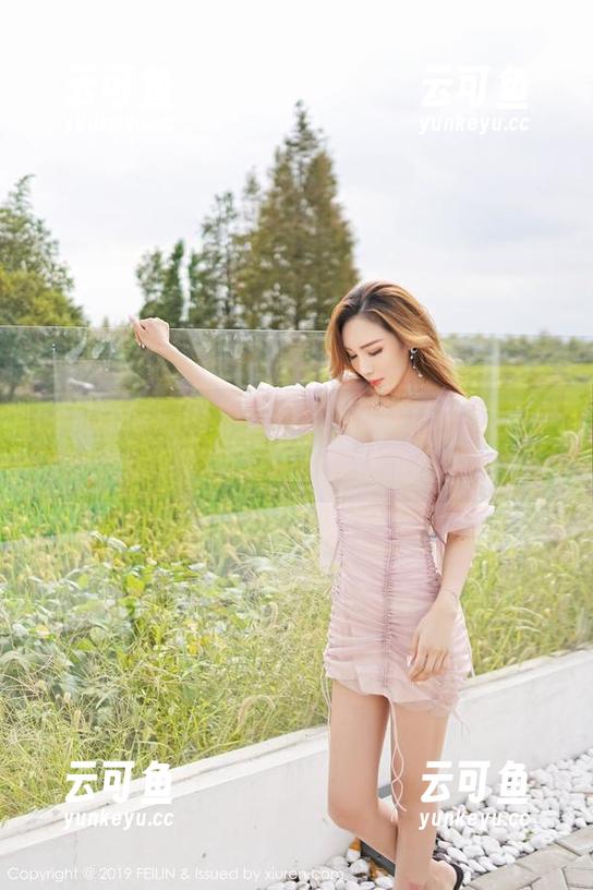 Feilin嗲囡囡 - 浴室洗礼：SiByl李思宁的荧幕后图库精选