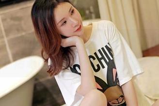 Feilin嗲囡囡 – 欣欣Rubybaby的家：原图中居家的随意与写真里的精致平衡