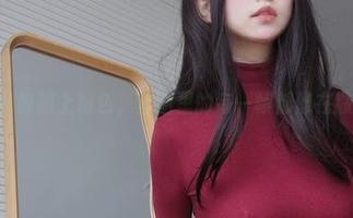 当K酱遇上粉色，套图里的每一帧都像在撒娇
