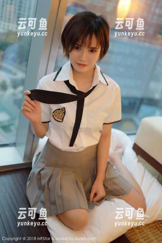 MFStar模范学院 - 南晓梦穿着皮衣，图包内容宅男的梦想清单。