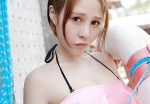MFStar模范学院 – 吊带不止是吊着，汐汐爱吃草莓这资源让我想一直沉浸在图包里。