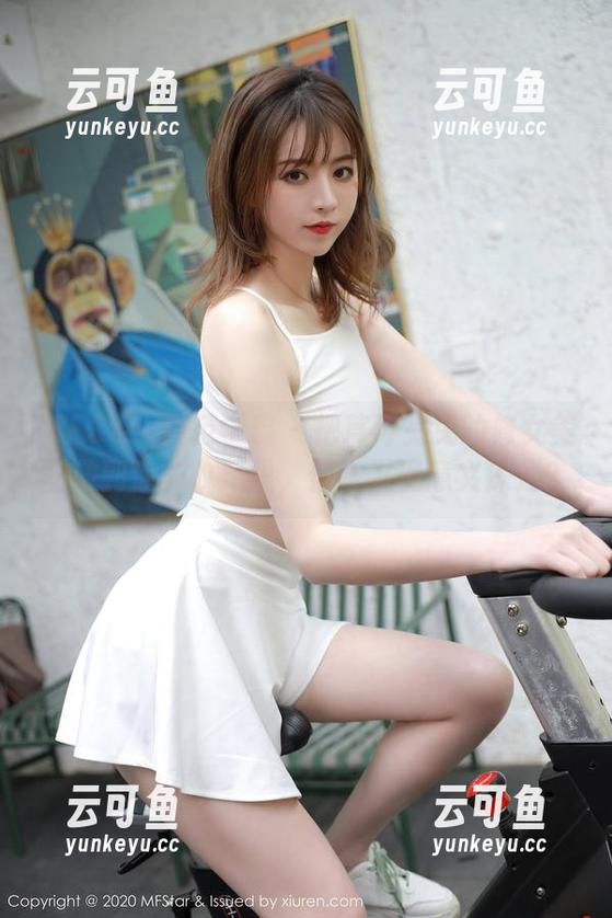 MFStar模范学院 - 把草莓兔兔的修女美图放到你的收藏里，你会发现意义深远？