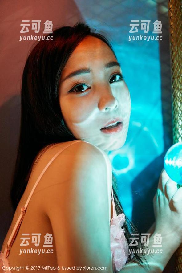MiiTao蜜桃社 - 唐佳怡的少女系列，哦，居然会让我流连忘返。