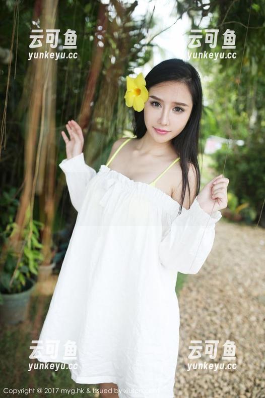 MyGirl美媛馆 - 于大小姐Ayu的短裙写真，果然又是一波甜蜜“诱惑”