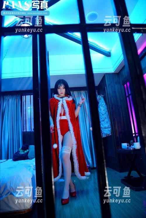 PANS写真 - 小秋的美图套装：似乎是要穿搭入迷了？