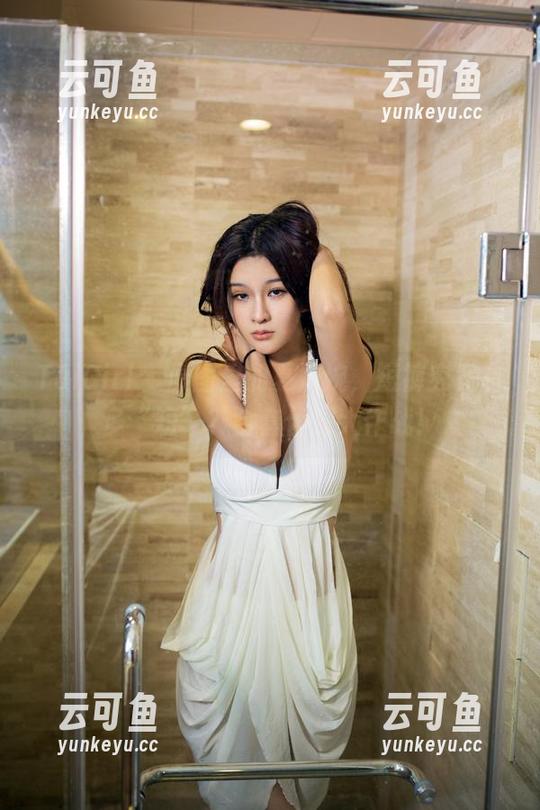 TuiGirl - 原图里的夏婉婉，短裤究竟有多“短”？全套侦探大作战！