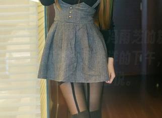 TuiGirl推女郎 – 确实，冯雨芝的粉色写真，让我想起了那个懒洋洋的下午，心情愉悦得不能再愉悦。