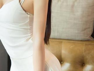 UGirls尤果网 – 白丝上线！倪叶腾带来的高清美图，全员尖叫模式已启动！