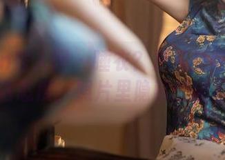 Xiuren秀人网 – 睡衣？更多是叶梦轩的生活态度，照片里隐藏的幽默！