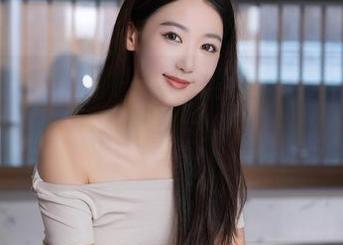 Xiuren秀人网 – 瑶啊摇的瑶甜心合集：哦，亲爱的，这些照片绝对让你欲罢不能。