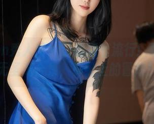 Xiuren秀人网 – 让眼镜变流行！章芃芃的无圣光合集，鼻梁上的冒险！