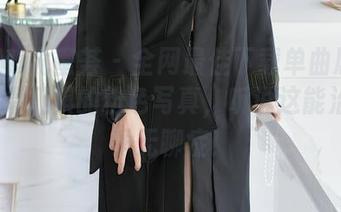 YouMi尤蜜荟 – 全网最佳下载单曲属于Cris_卓娅祺的粉色写真，听说这能治愈夏季无聊症！