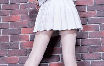 beautyleg – Unap的花嫁套图，原图拍得像是在现实剧的现场，真希望旁边有个嘉宾！