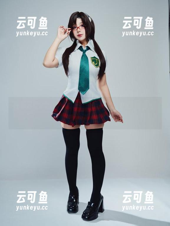 在BBDubai里cos，puypuy的资源让人想滑进海洋！
