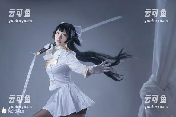 合集异想天开：兔玩映画在蓝色水手裙里找到了“游泳池边的烦恼”
