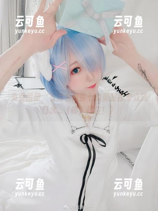 免费图册，看到名赖弥七的美腿我差点流口水...（咦，打住！）