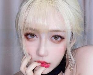 啾小妍的天台梦，cos角色把高清照玩得不可开交