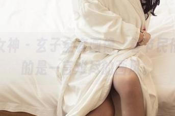 头条女神 – 玄子全套画像，春节民俗，真的是一言难尽的画风。