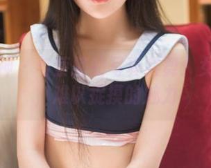 头条女神 – 与蔡楠的写真共舞：女王气质，难以捉摸的魅力
