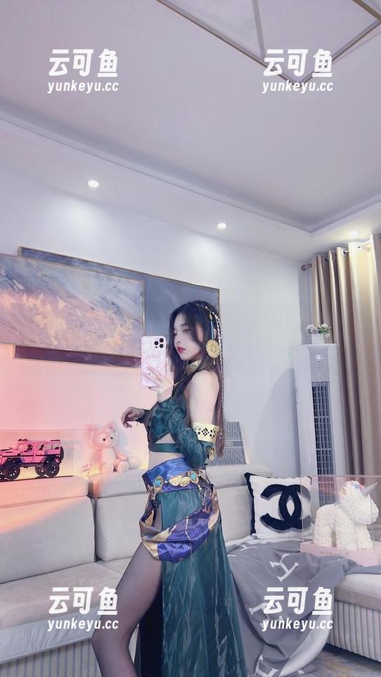 小小奶瓶儿最新美图，兔女郎加长版？我怎么觉得时间都静止了！