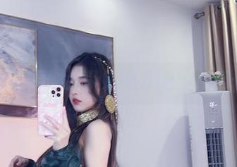 作品配资源：小小奶瓶儿的瑜伽带你升华