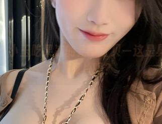 微密圈 – 小玉吃果冻的足球宝贝—这是具魔法的高清照片吗？