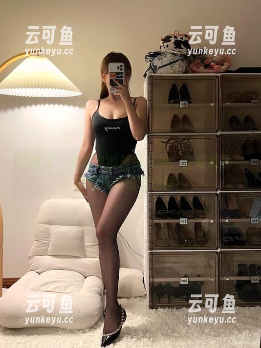 微密圈 - 张思允的旗袍系列：全套展示，图包还是很难挑啊！