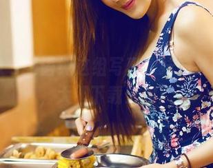 推女神 – 王语纯这组写真，妹妹放肆的美，大胆下载于你！