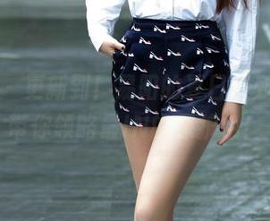 推女郎 – 更新到！易阳的夏日系列，图片带你领略最IN的保护色！