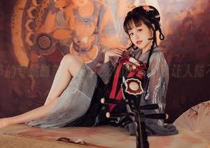 万圣节的专属时刻，晕崽Zz的图片分享让人防不胜防