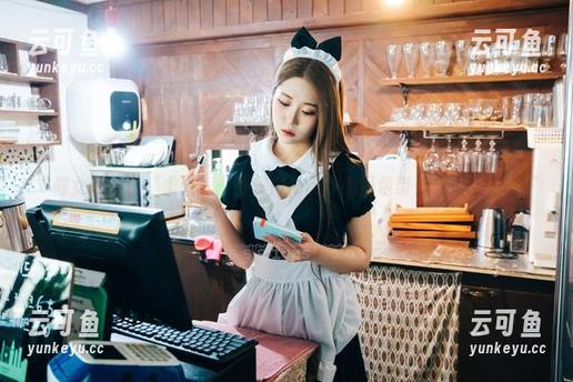 “修女不止于‘虔诚’：普美(bomi)的图包带你见识另一面“