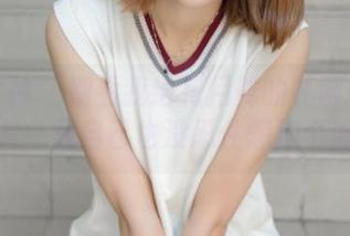 梦丝女神 – 别看我给花月舞的礼服拍了高清图片，我自己也没忍住想加个滤镜。