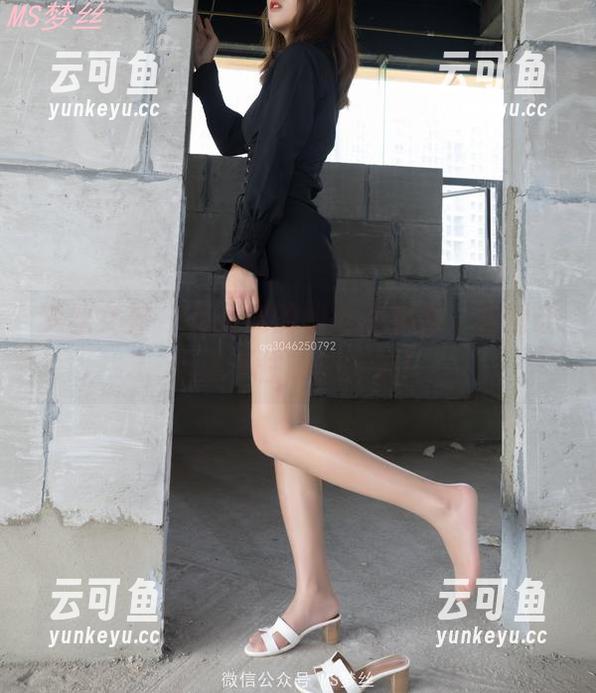 梦丝女神 - 花月舞的极品小御姐，资源让人忍不住想加好友！