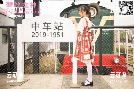 梦丝女神 - 牛仔裤原图上线，郭襄的气场不愧是圈内大神！