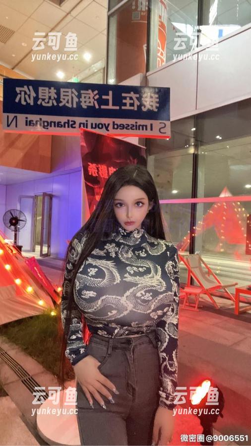 微密圈 - 慢慢看梦露veronica的红裙图库，时间静止得都没声音，就只剩下色彩。