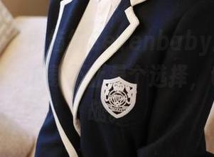 模范学院 – 柳侑绮Sevenbaby新发布的网袜图集，下载不止是个选择，也是个挑战。