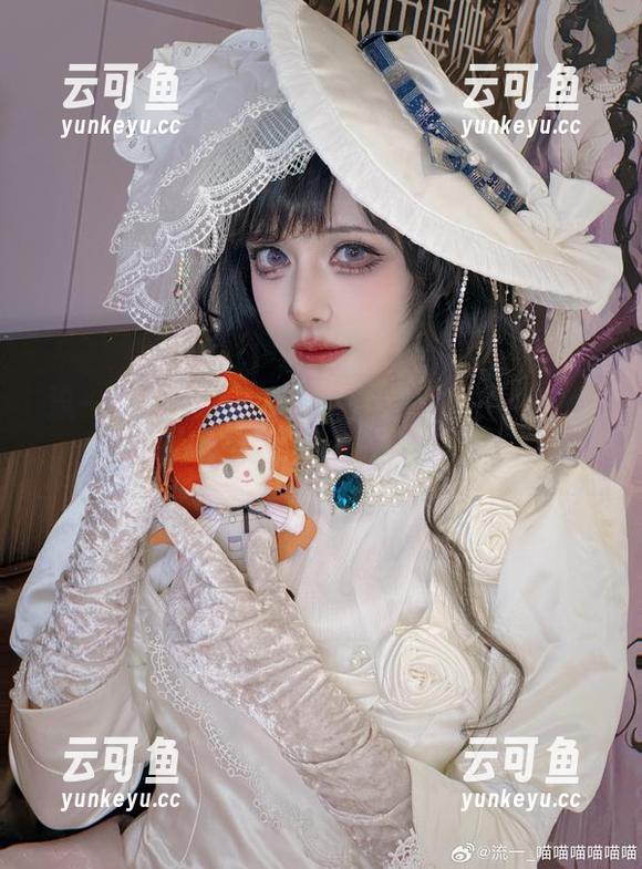 流一_喵喵喵喵喵喵的全套写真，看完你能逆袭成甜心吗？