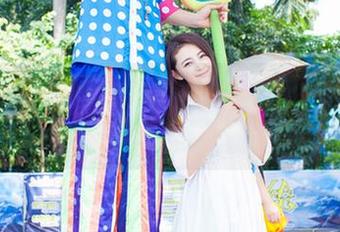 爱蜜社 – 莉娜lena的女孩，原图也太好看吧，更新的姿势更迷人
