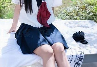 甜予摄影 – 人气博主思思，又给我们带来万圣节壁纸合集，这画风变得既吓人又可爱！