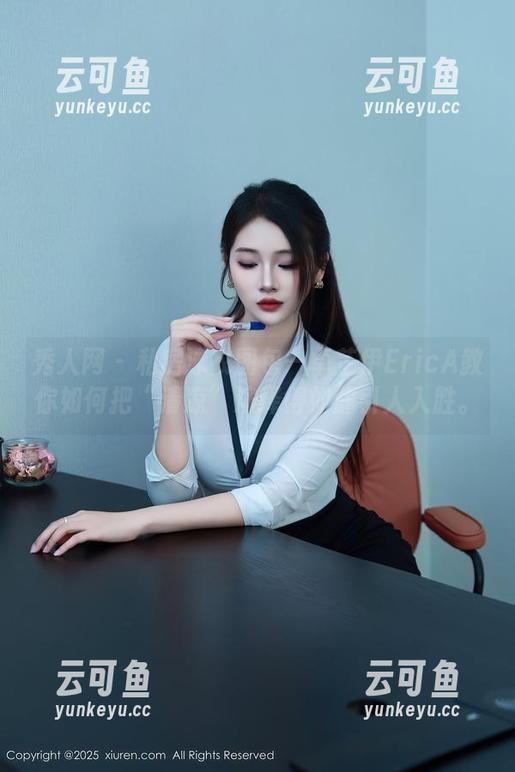 秀人网-卓芷伊EricA 秀人网 - 私房泳衣图包—卓芷伊EricA教你如何把“清凉”演绎得如此引人入胜。
