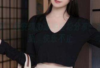 秀人网 – 唐安琪的泳池轻松分享：水花四溅，快乐不止