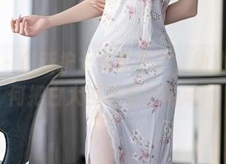 秀人网 – 最新护士写真来了，幼幼教你如何把白大褂穿出时尚风！