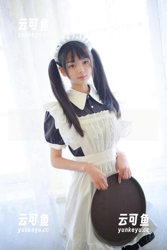 稚乖画册 - 赤西夜夜的JK图：她的校服似乎总是玛丽·亚当斯设计的嘛？