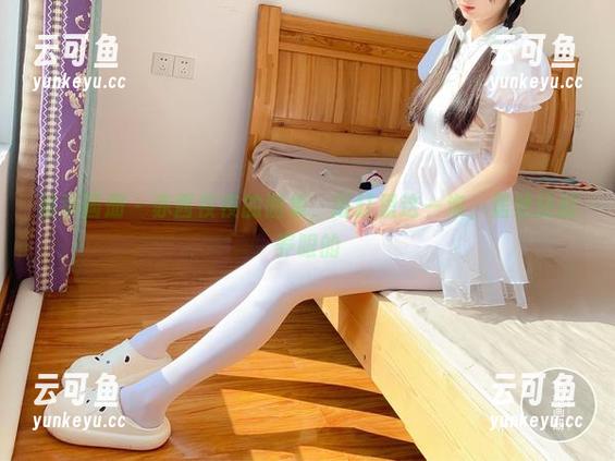 稚乖画册 - 赤西夜夜的图集，浴缸里这一泡，居然还挺养眼的