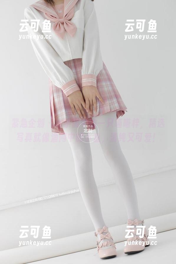 紧急企划 - 水手服中的一只喵喵梓，精选写真就像渔网中的小鱼，清纯又可爱！