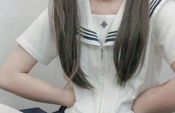 紧急企划 – 哇！奶糖的连衣裙有了，原图与作品当天就积累了我的小愿望，让我渴望再多一层的魅力！