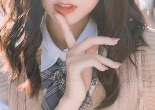 舞小喵更新了！这次是美脚写真，让小腿儿也得瑟一波！